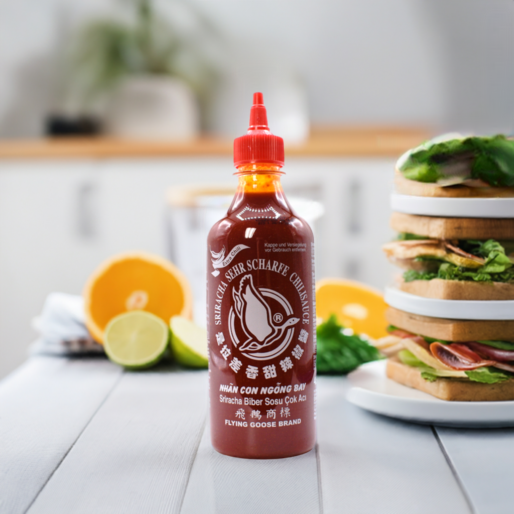 Flying Goose Sriracha chili sauce hot