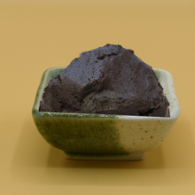 Load image into Gallery viewer, Schwarze Miso in Schälchen
